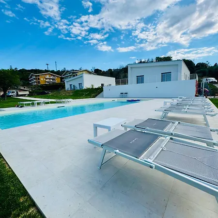 Eremo Dei Poeti * Mosciano SantʼAngelo