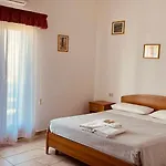 Eremo Dei Poeti Hotel *