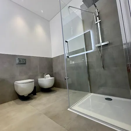 Eremo Dei Poeti Otel *