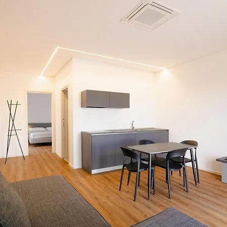 Hotel Eremo Dei Poeti *